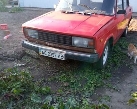Красный ВАЗ 2105, объемом двигателя 0 л и пробегом 280 тыс. км за 400 $, фото 1 на Automoto.ua