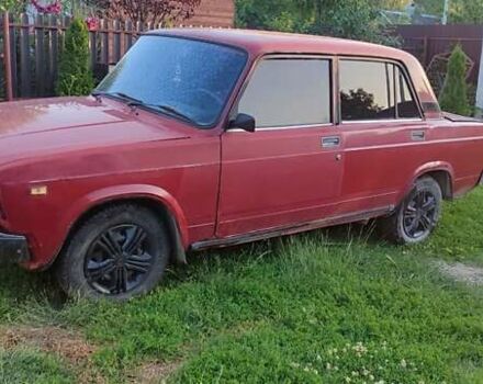 Красный ВАЗ 2105, объемом двигателя 0 л и пробегом 250 тыс. км за 550 $, фото 1 на Automoto.ua