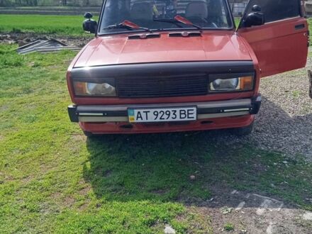 ВАЗ 2105 1994 у Гусятине на Automoto.ua Червоний ВАЗ 2105, об'ємом двигуна 1.5 л та пробігом 17 тис. км за 858 $, фото 1 на Automoto.ua
