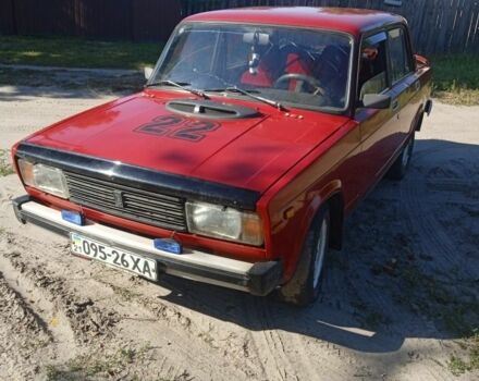 Красный ВАЗ 2105, объемом двигателя 1.3 л и пробегом 250 тыс. км за 593 $, фото 1 на Automoto.ua