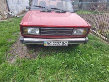 ВАЗ 2105 1995 у Миколаїв на Automoto.ua Червоний ВАЗ 2105, об'ємом двигуна 1.5 л та пробігом 20 тис. км за 350 $, фото 1 на Automoto.ua