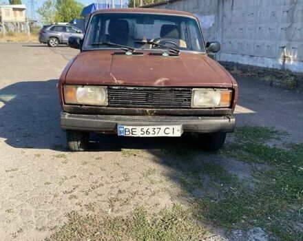 Красный ВАЗ 2105, объемом двигателя 1.6 л и пробегом 100 тыс. км за 500 $, фото 1 на Automoto.ua