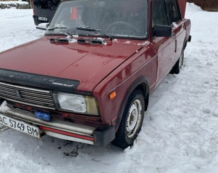 Красный ВАЗ 2105, объемом двигателя 1.5 л и пробегом 99 тыс. км за 300 $, фото 1 на Automoto.ua