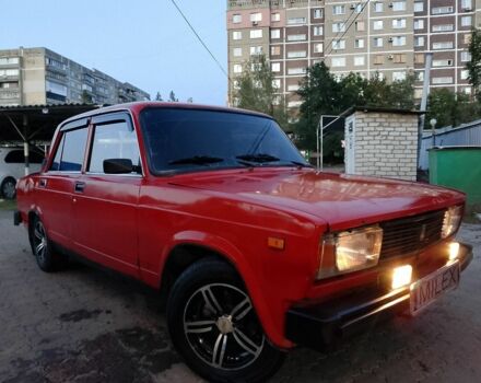 Красный ВАЗ 2105, объемом двигателя 7 л и пробегом 6 тыс. км за 777 $, фото 1 на Automoto.ua