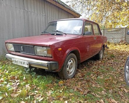Красный ВАЗ 2105, объемом двигателя 1.5 л и пробегом 160 тыс. км за 520 $, фото 1 на Automoto.ua