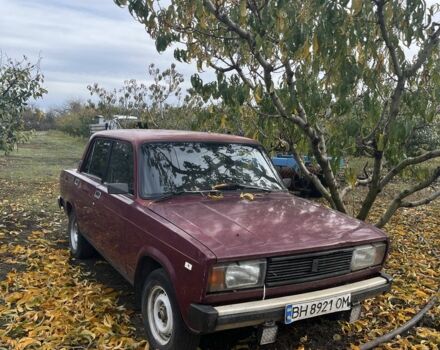 Красный ВАЗ 2105, объемом двигателя 1.5 л и пробегом 60 тыс. км за 1000 $, фото 1 на Automoto.ua