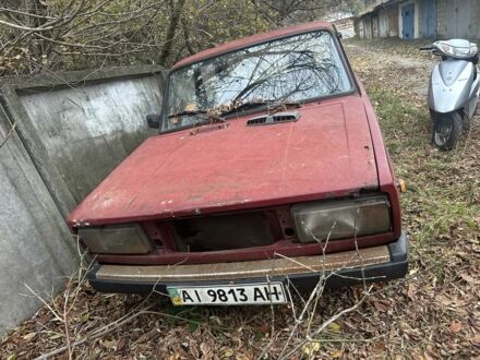 ВАЗ 2105 1997 в Коростене на Automoto.ua Красный ВАЗ 2105, объемом двигателя 1.6 л и пробегом 40 тыс. км за 334 $, фото 1 на Automoto.ua