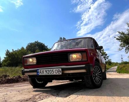 Красный ВАЗ 2105, объемом двигателя 1.5 л и пробегом 148 тыс. км за 750 $, фото 1 на Automoto.ua