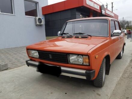 Красный ВАЗ 2105, объемом двигателя 1.5 л и пробегом 50 тыс. км за 239 $, фото 1 на Automoto.ua