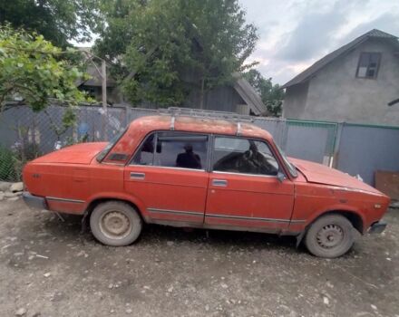 Красный ВАЗ 2105, объемом двигателя 0 л и пробегом 300 тыс. км за 15000 $, фото 1 на Automoto.ua