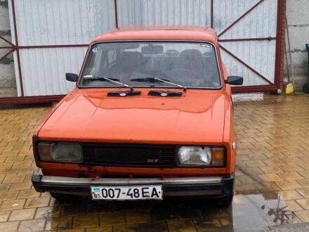 ВАЗ 2105 1999 в Одессе на Automoto.ua Красный ВАЗ 2105, объемом двигателя 1 л и пробегом 100 тыс. км за 650 $, фото 1 на Automoto.ua