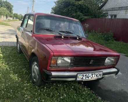 Красный ВАЗ 2105, объемом двигателя 1.3 л и пробегом 777 тыс. км за 608 $, фото 1 на Automoto.ua