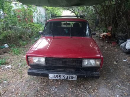 ВАЗ 2105 2000 в Краматорске на Automoto.ua Красный ВАЗ 2105, объемом двигателя 0 л и пробегом 42 тыс. км за 727 $, фото 1 на Automoto.ua