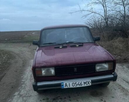 Красный ВАЗ 2105, объемом двигателя 1.5 л и пробегом 50 тыс. км за 414 $, фото 1 на Automoto.ua