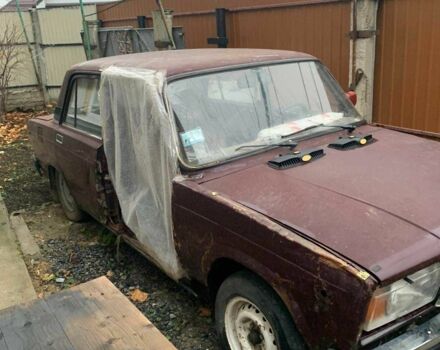 Красный ВАЗ 2105, объемом двигателя 1.6 л и пробегом 250 тыс. км за 477 $, фото 1 на Automoto.ua