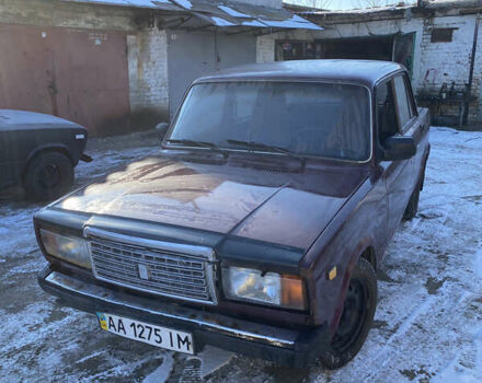 Красный ВАЗ 2105, объемом двигателя 1.5 л и пробегом 140 тыс. км за 1000 $, фото 1 на Automoto.ua