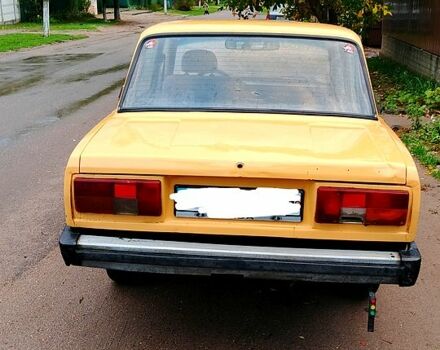 ВАЗ 2105, объемом двигателя 1.5 л и пробегом 333 тыс. км за 360 $, фото 3 на Automoto.ua