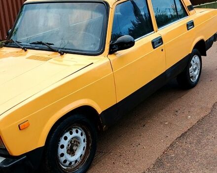 ВАЗ 2105, объемом двигателя 1.5 л и пробегом 333 тыс. км за 360 $, фото 2 на Automoto.ua