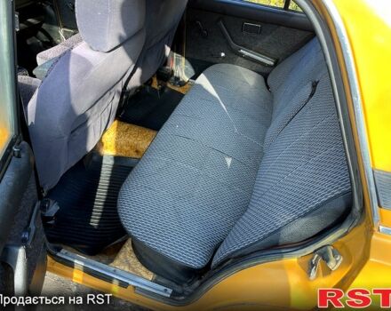 ВАЗ 2105 1983 в Тульчине на Automoto.ua ВАЗ 2105, объемом двигателя 1.3 л и пробегом 169 тыс. км за 850 $, фото 8 на Automoto.ua