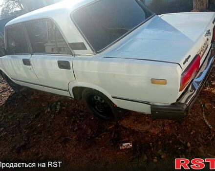 ВАЗ 2105, объемом двигателя 1.3 л и пробегом 93 тыс. км за 350 $, фото 2 на Automoto.ua