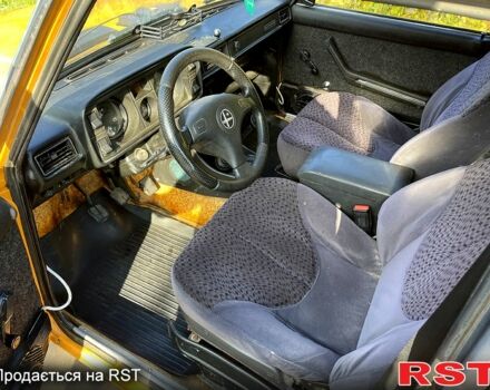 ВАЗ 2105 1983 в Тульчине на Automoto.ua ВАЗ 2105, объемом двигателя 1.3 л и пробегом 169 тыс. км за 850 $, фото 9 на Automoto.ua