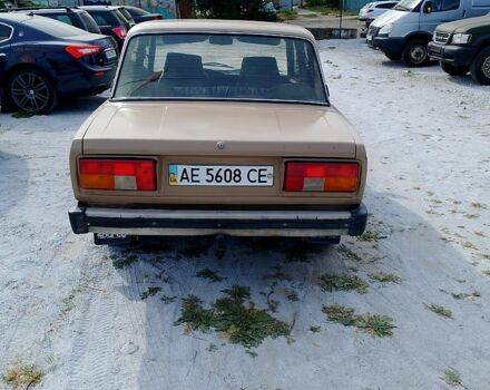 ВАЗ 2105 1985 в Новомосковске на Automoto.ua ВАЗ 2105, объемом двигателя 1.5 л и пробегом 0 тыс. км за 600 $, фото 3 на Automoto.ua