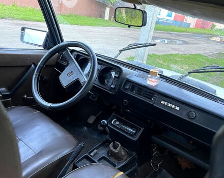 ВАЗ 2105, объемом двигателя 1.5 л и пробегом 333 тыс. км за 600 $, фото 4 на Automoto.ua