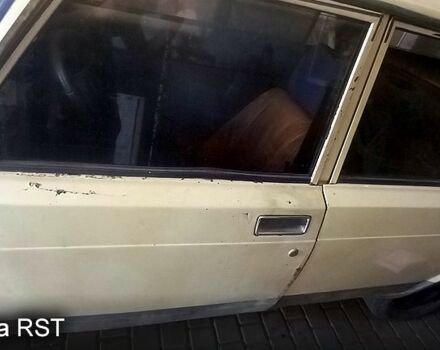 ВАЗ 2105, объемом двигателя 1.2 л и пробегом 0 тыс. км за 300 $, фото 5 на Automoto.ua