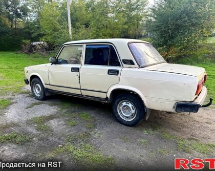ВАЗ 2105, объемом двигателя 1.5 л и пробегом 250 тыс. км за 500 $, фото 3 на Automoto.ua