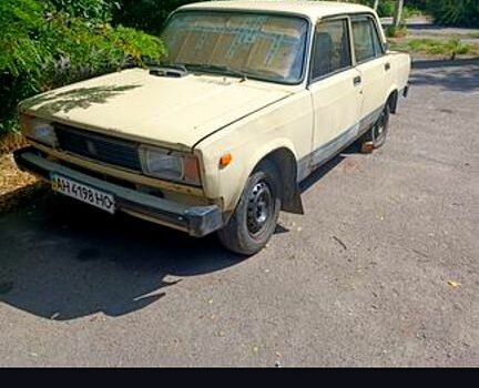 ВАЗ 2105, объемом двигателя 1.2 л и пробегом 0 тыс. км за 300 $, фото 9 на Automoto.ua