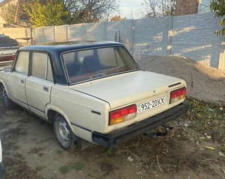 ВАЗ 2105 1989 в Тараще на Automoto.ua ВАЗ 2105, объемом двигателя 0 л и пробегом 100 тыс. км за 500 $, фото 5 на Automoto.ua