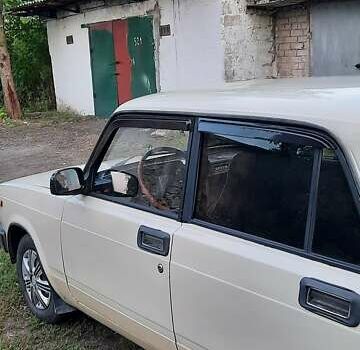 ВАЗ 2105, объемом двигателя 0 л и пробегом 200 тыс. км за 1300 $, фото 4 на Automoto.ua