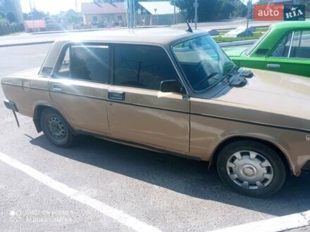 ВАЗ 2105 1976 в Луцке на Automoto.ua ВАЗ 2105, объемом двигателя 0 л и пробегом 365 тыс. км за 241 $, фото 1 на Automoto.ua