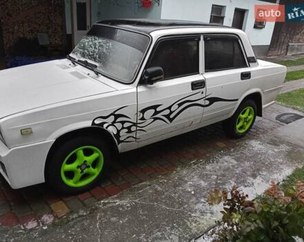 ВАЗ 2105, объемом двигателя 1.5 л и пробегом 200 тыс. км за 600 $, фото 1 на Automoto.ua