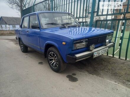 ВАЗ 2105 1981 у Житомирі на Automoto.ua ВАЗ 2105, об'ємом двигуна 1.3 л та пробігом 60 тис. км за 1100 $, фото 1 на Automoto.ua