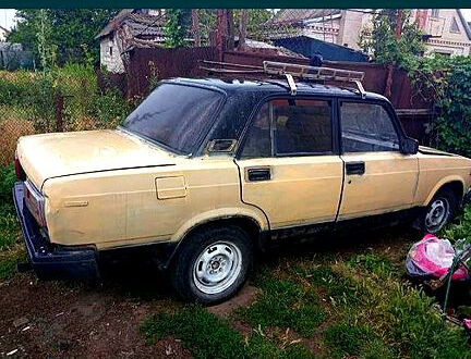 ВАЗ 2105, объемом двигателя 1.6 л и пробегом 10 тыс. км за 410 $, фото 1 на Automoto.ua