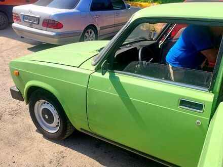 ВАЗ 2105 1985 в Запорожье на Automoto.ua ВАЗ 2105, объемом двигателя 1.6 л и пробегом 400 тыс. км за 1100 $, фото 1 на Automoto.ua