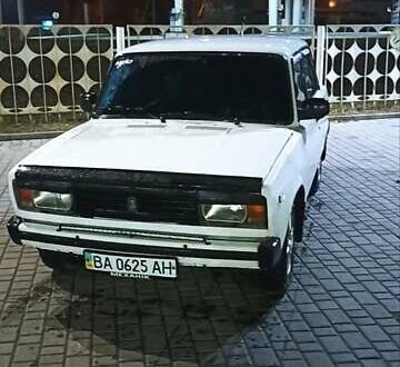 ВАЗ 2105 1986 у Кропивницькому (Кіровограді) на Automoto.ua ВАЗ 2105, об'ємом двигуна 1.7 л та пробігом 45 тис. км за 1500 $, фото 1 на Automoto.ua