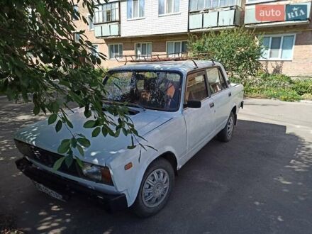 ВАЗ 2105 1986 у Чернігові на Automoto.ua ВАЗ 2105, об'ємом двигуна 0 л та пробігом 150 тис. км за 500 $, фото 1 на Automoto.ua