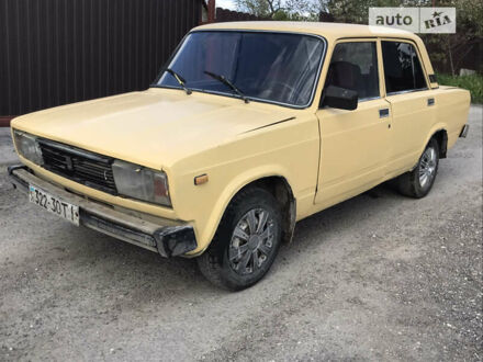 ВАЗ 2105 1987 в Збараже на Automoto.ua ВАЗ 2105, объемом двигателя 0 л и пробегом 555 тыс. км за 320 $, фото 1 на Automoto.ua