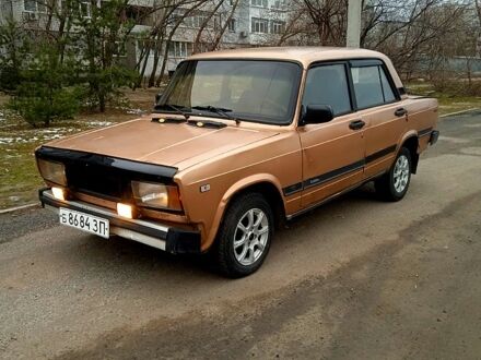 ВАЗ 2105 1987 у Кам'янське (Дніпродзержинськ) на Automoto.ua ВАЗ 2105, об'ємом двигуна 16 л та пробігом 0 тис. км за 525 $, фото 1 на Automoto.ua