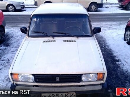 ВАЗ 2105 1987 в Киеве на Automoto.ua ВАЗ 2105, объемом двигателя 15 л и пробегом 0 тыс. км за 855 $, фото 1 на Automoto.ua