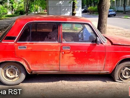 ВАЗ 2105 1988 в Харькове на Automoto.ua ВАЗ 2105, объемом двигателя 15 л и пробегом 100 тыс. км за 350 $, фото 1 на Automoto.ua