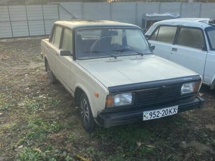 ВАЗ 2105 1989 в Тараще на Automoto.ua ВАЗ 2105, объемом двигателя 0 л и пробегом 100 тыс. км за 500 $, фото 1 на Automoto.ua