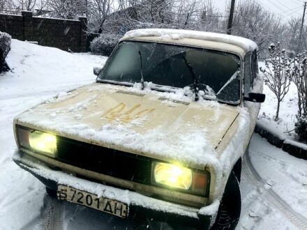 ВАЗ 2105 1990 в Каменское - Днепродзержинск на Automoto.ua ВАЗ 2105, объемом двигателя 1.5 л и пробегом 156 тыс. км за 500 $, фото 1 на Automoto.ua
