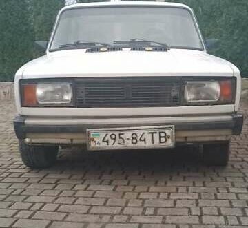 ВАЗ 2105 1990 в Яремче на Automoto.ua ВАЗ 2105, объемом двигателя 1.5 л и пробегом 400 тыс. км за 900 $, фото 1 на Automoto.ua