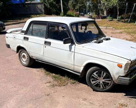 ВАЗ 2105, объемом двигателя 1.5 л и пробегом 303 тыс. км за 450 $, фото 1 на Automoto.ua