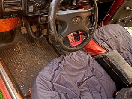 ВАЗ 2105 1991 в Золотоноше на Automoto.ua ВАЗ 2105, объемом двигателя 1.3 л и пробегом 0 тыс. км за 360 $, фото 1 на Automoto.ua