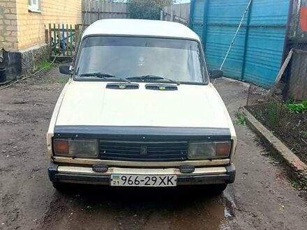 ВАЗ 2105 1994 в Харькове на Automoto.ua ВАЗ 2105, объемом двигателя 1.3 л и пробегом 152 тыс. км за 1050 $, фото 1 на Automoto.ua