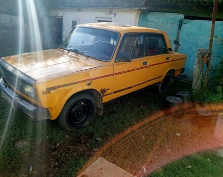 Желтый ВАЗ 2105, объемом двигателя 1.1 л и пробегом 1 тыс. км за 456 $, фото 1 на Automoto.ua